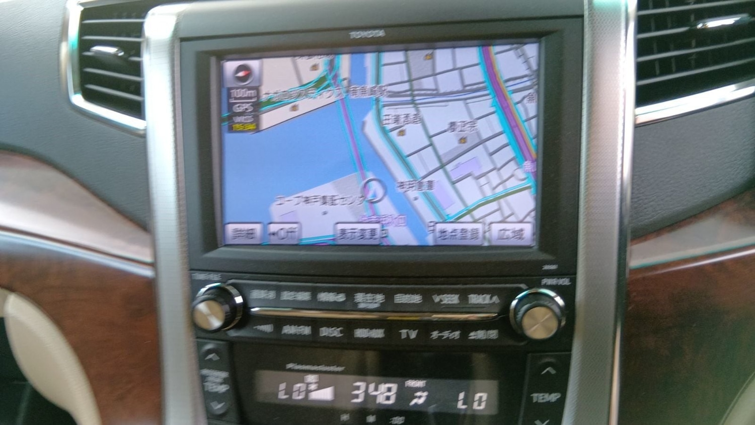 Used Toyota Vellfire 2011 for sale - 76950063: Photo 17