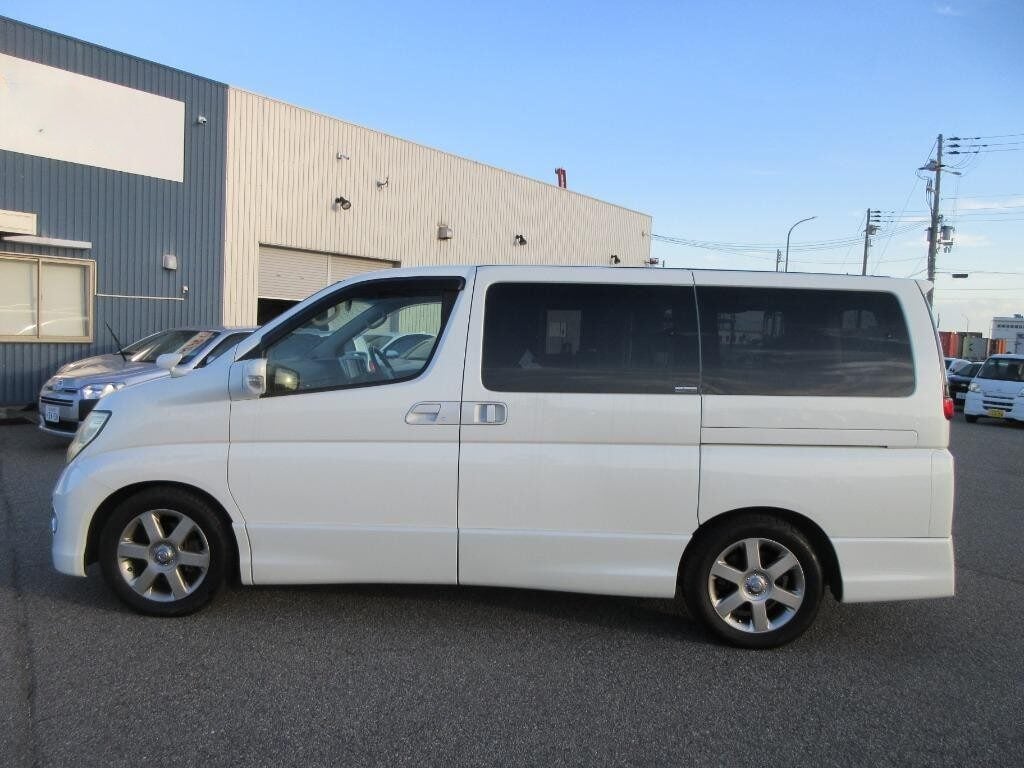 Used Nissan Elgrand 2007 for sale - 76312213: Photo 7