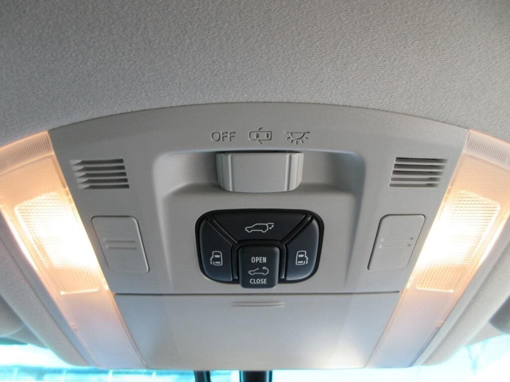 Used Toyota Vellfire 2025 for sale - 77039026: Photo 23