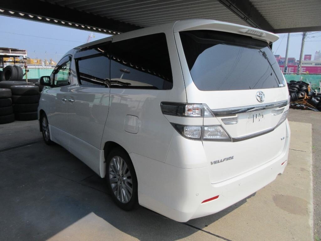 Used Toyota Vellfire 2025 for sale - 77039026: Photo 4