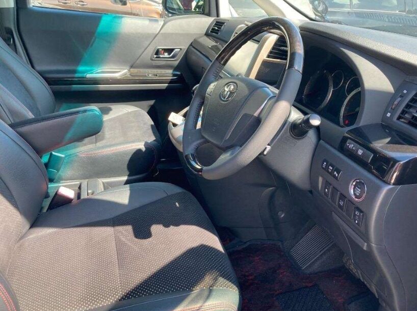 Used Toyota Vellfire 2014 for sale - 77039058: Photo 10