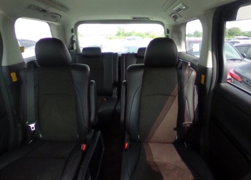 Used Toyota Vellfire 2014 for sale - 77039058: Photo 17