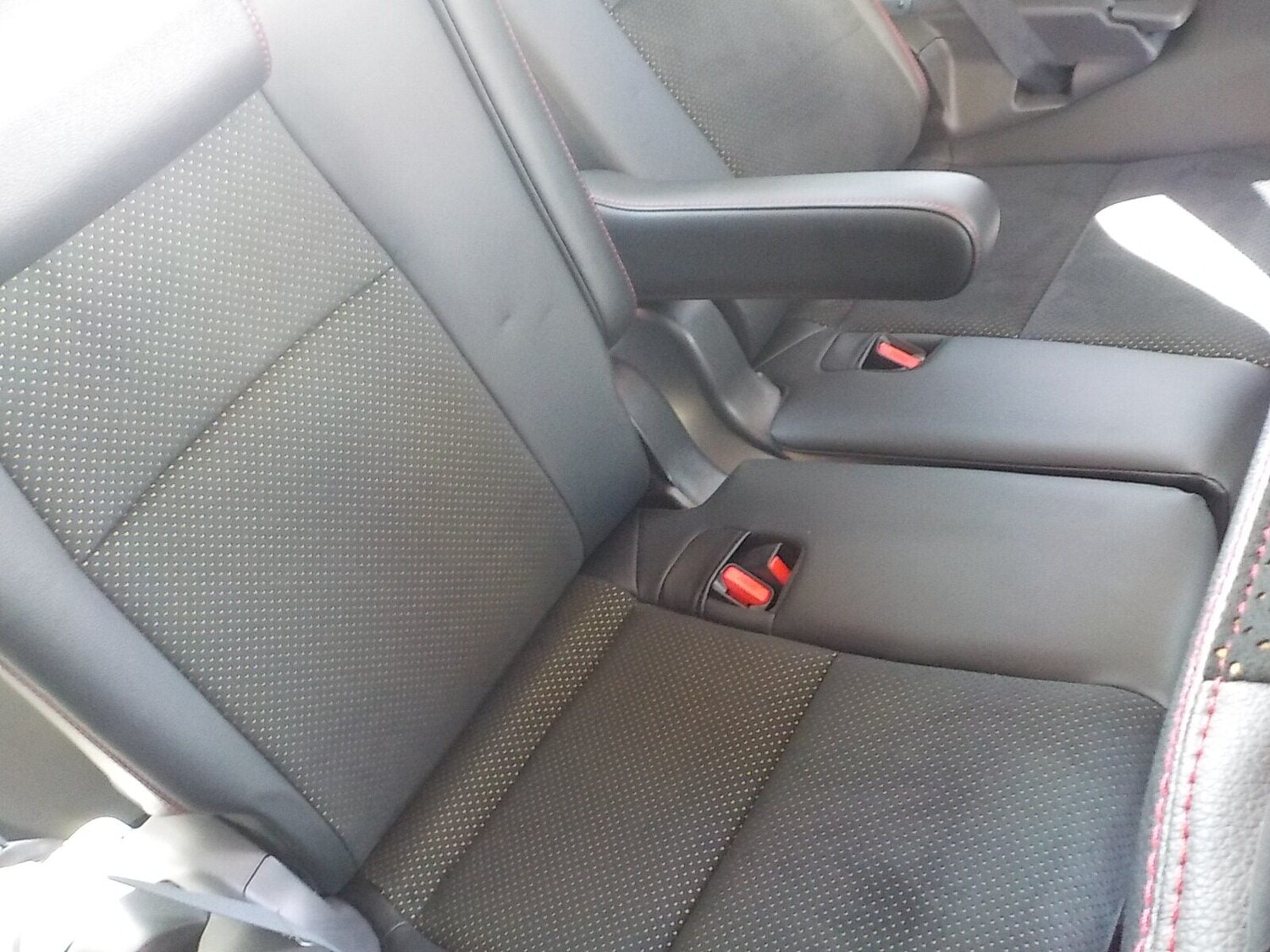 Used Toyota Vellfire 2014 for sale - 77039058: Photo 24