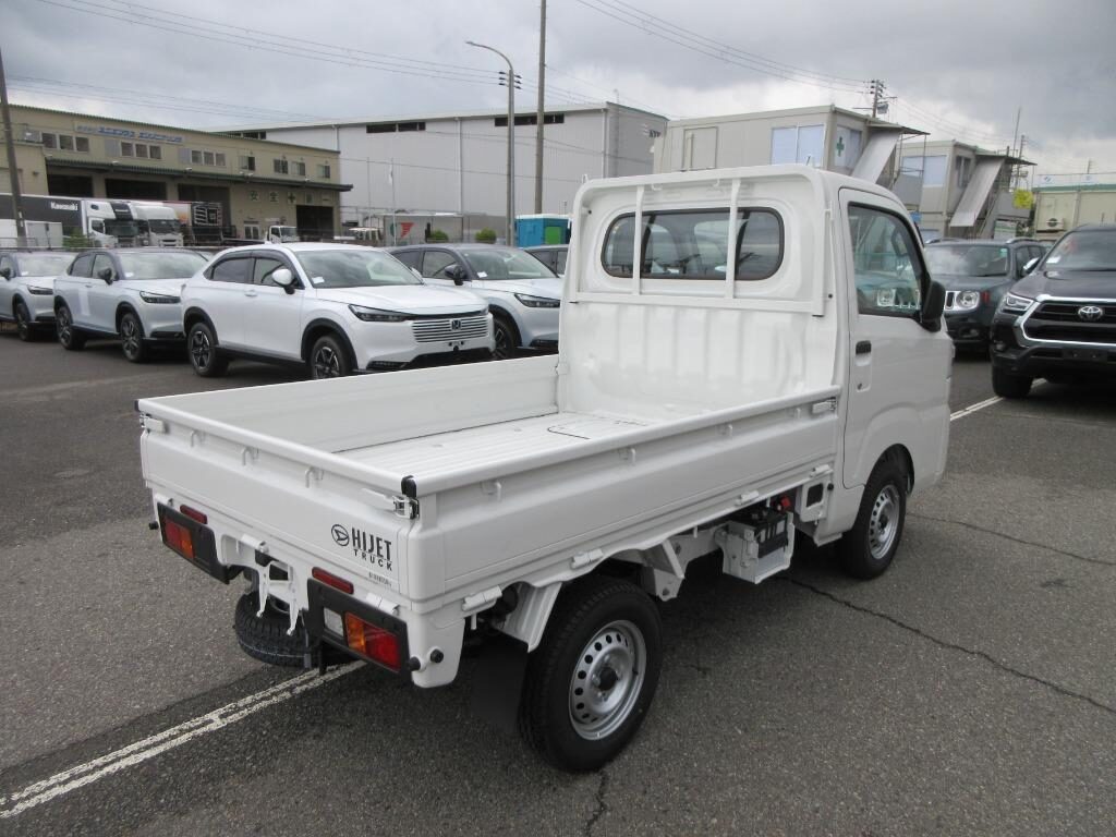 Used Daihatsu Hijet 2024 for sale - 77039013: Photo 4