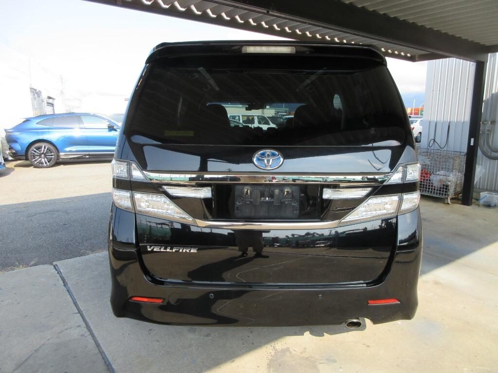 Used Toyota Vellfire 2013 for sale - 77039084: Photo 5