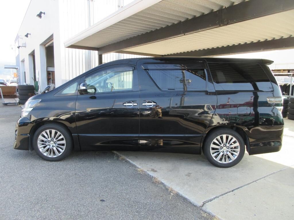 Used Toyota Vellfire 2013 for sale - 77039084: Photo 7