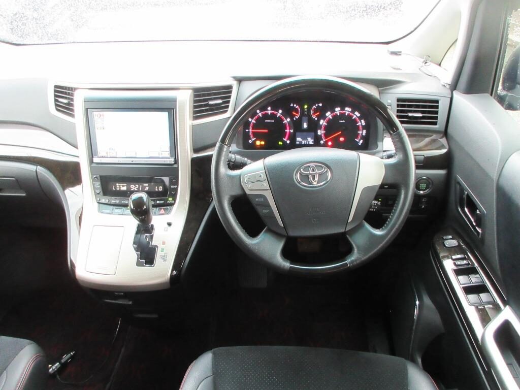 Used Toyota Vellfire 2012 for sale - 77039078: Photo 16