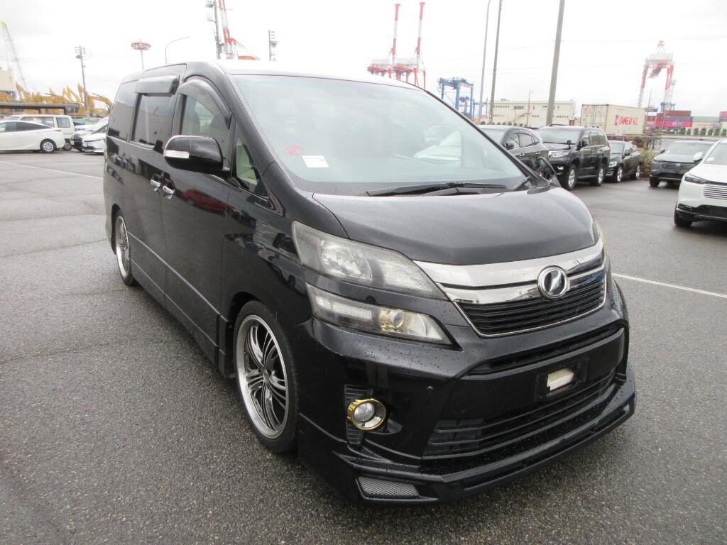 Used Toyota Vellfire 2012 for sale - 77039078: Photo 2