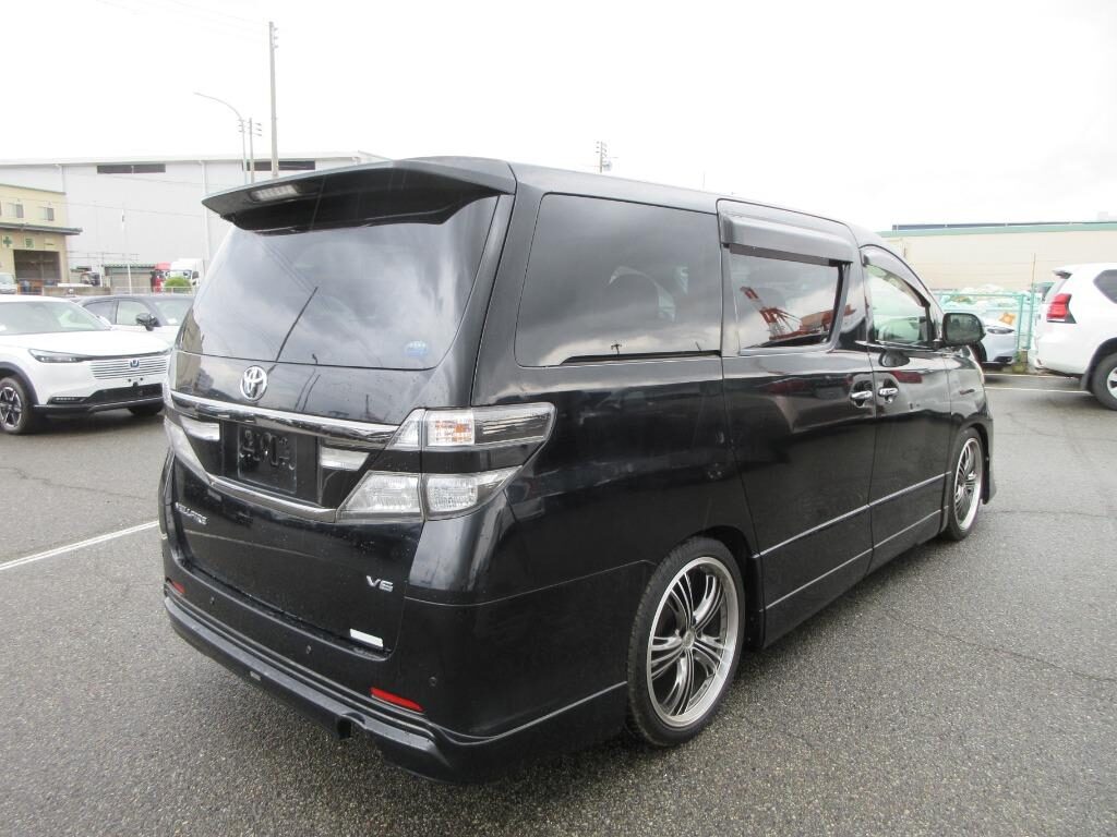 Used Toyota Vellfire 2012 for sale - 77039078: Photo 4