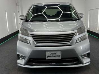 Used Toyota Vellfire  for sale - 73850045: Photo