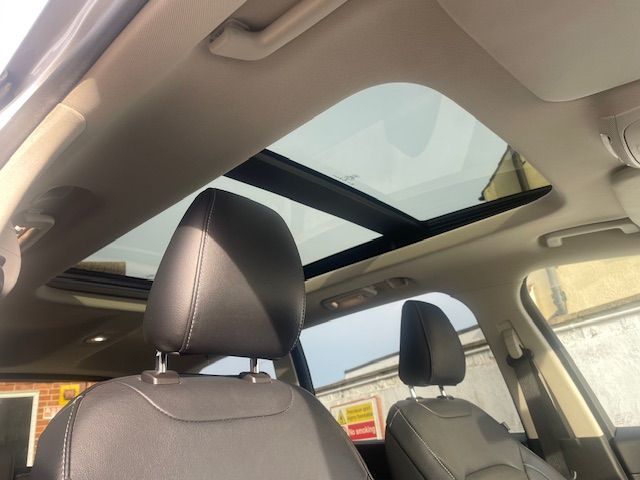 Used Ford Galaxy 2018 for sale - 77641874: Photo 17