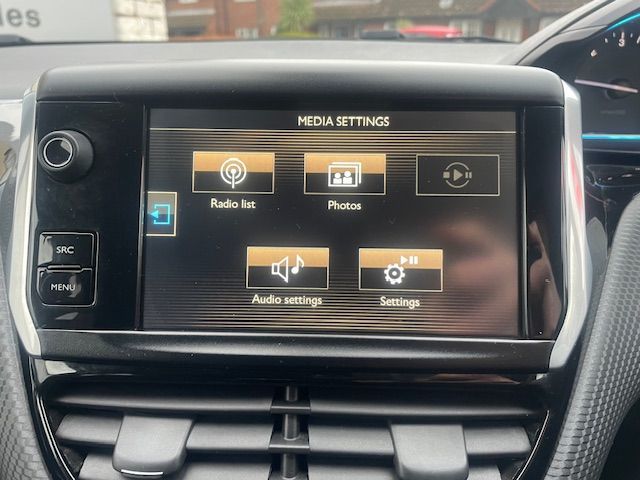 Used Peugeot 2008 2015 for sale - 77128719: Photo 17