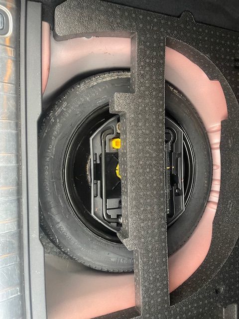 Used Peugeot 2008 2015 for sale - 77128719: Photo 9