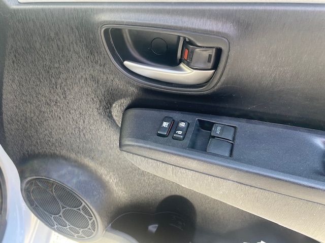 Used Toyota Yaris 2014 for sale - 76235222: Photo 11