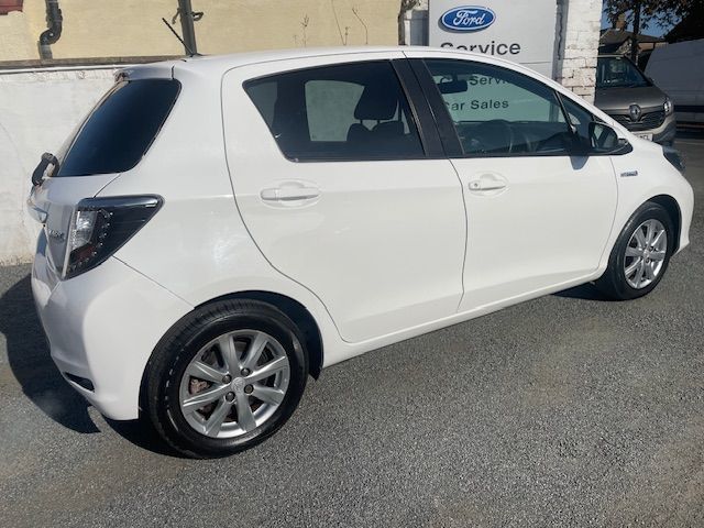 Used Toyota Yaris 2014 for sale - 76235222: Photo 4