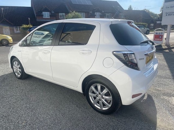 Used Toyota Yaris 2014 for sale - 76235222: Photo 6
