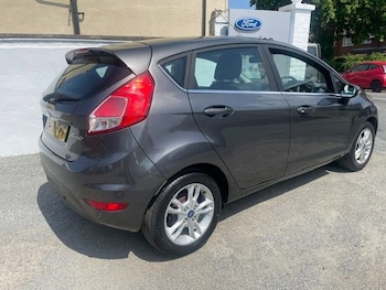 Used Ford Fiesta 2016 for sale - 78737096: Photo
