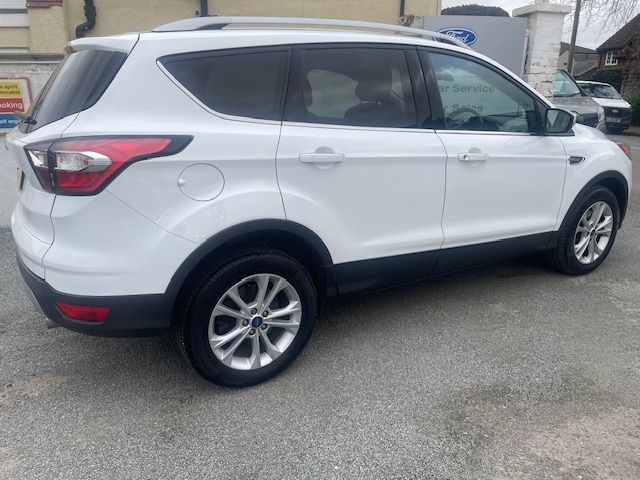 Used Ford Kuga 2017 for sale - 77048563: Photo 4
