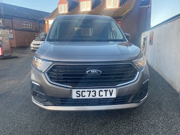 Used Ford Tourneo Connect 2024 for sale - 76685837: Photo