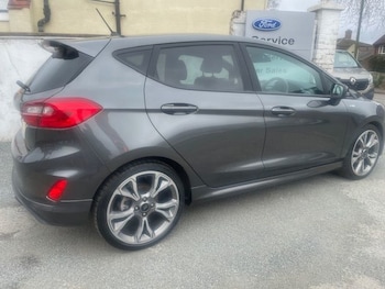 Used Ford Fiesta 2018 for sale - 78015809: Photo