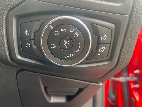 Used Ford Focus 2018 for sale - 76263122: Photo 15