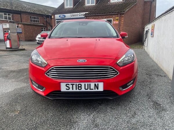 Used Ford Focus 2018 for sale - 76263122: Photo 2