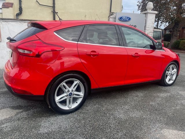 Used Ford Focus 2018 for sale - 76263122: Photo 4