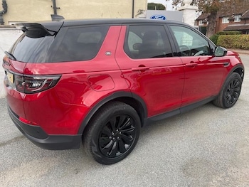 Used Land Rover Discovery Sport 2019 for sale - 76263124: Photo