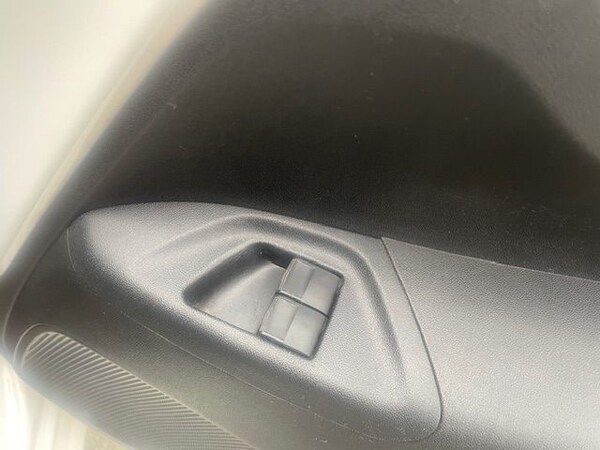 Used Peugeot 108 2015 for sale - 75654664: Photo 11