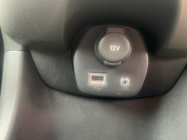 Used Peugeot 108 2015 for sale - 75654664: Photo 15