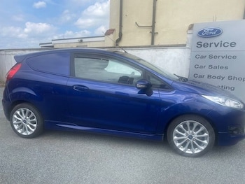 Used Ford Fiesta 2016 for sale - 75249720: Photo
