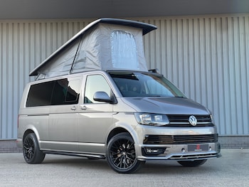 Used Volkswagen Transporter 2016 for sale - 78374008: Photo