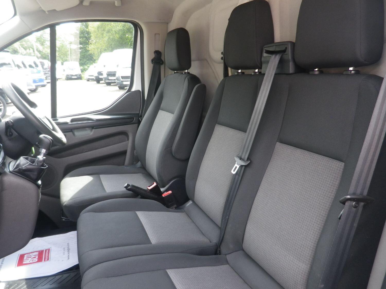 Used Ford Transit Custom 2019 for sale - 76369282: Photo 9