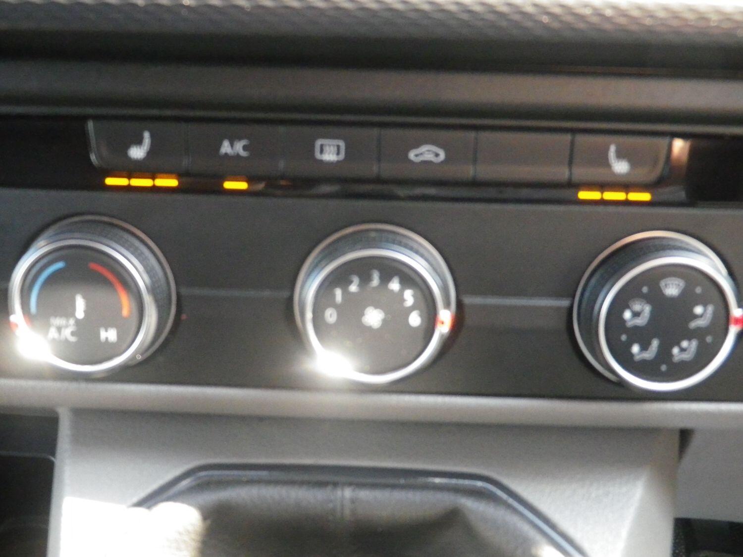 Used Volkswagen Transporter 2023 for sale - 77089872: Photo 15