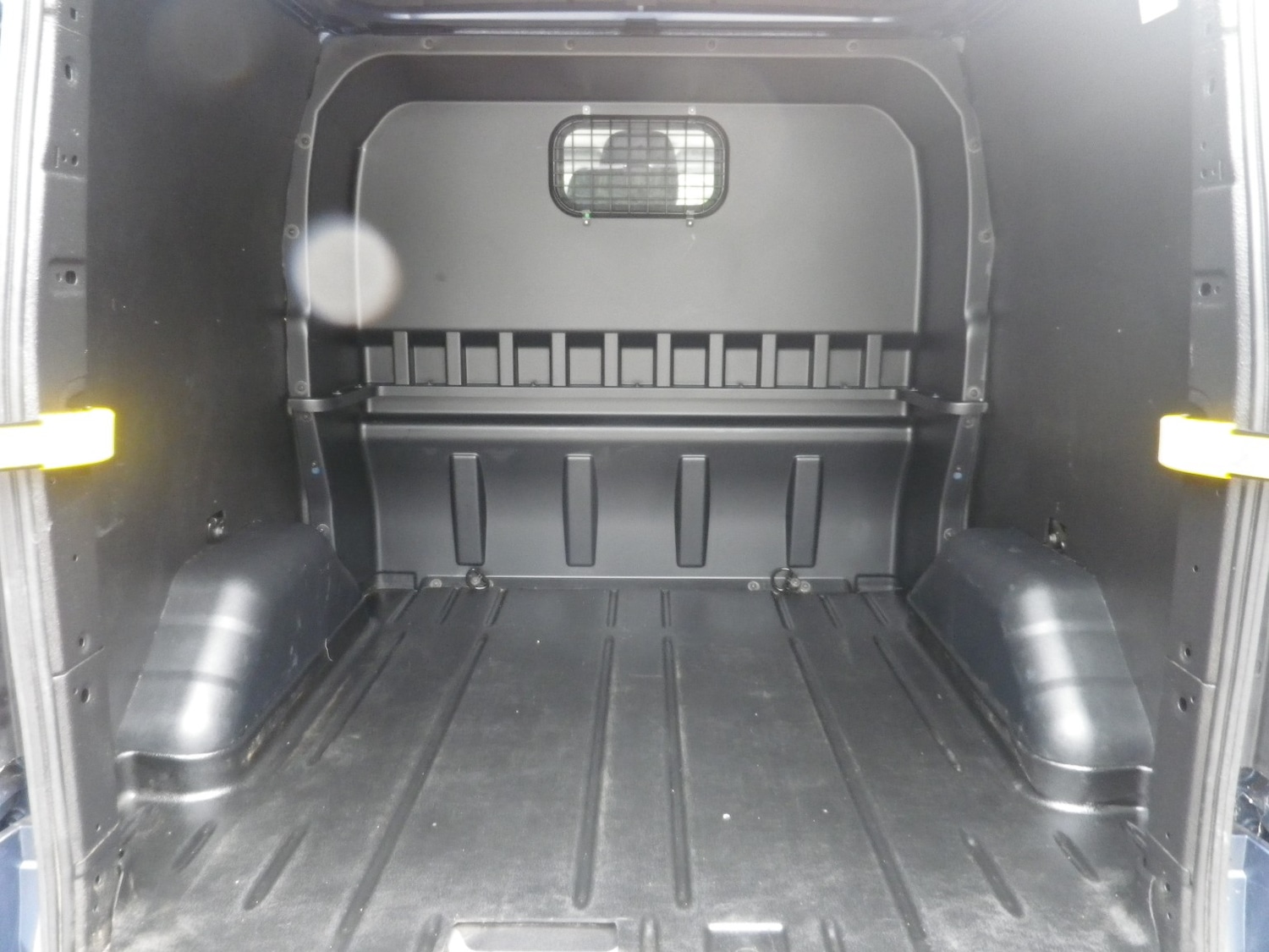 Used Ford Transit Custom 2021 for sale - 77089767: Photo 25