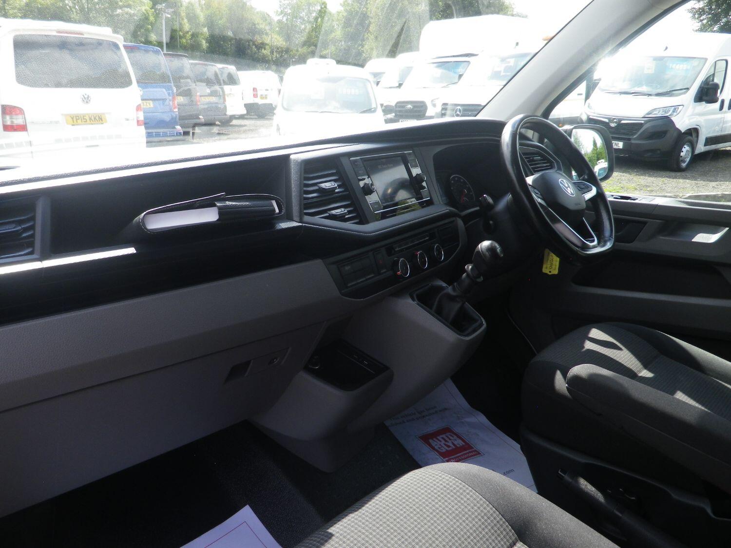 Used Volkswagen Transporter 2023 for sale - 77749970: Photo 9