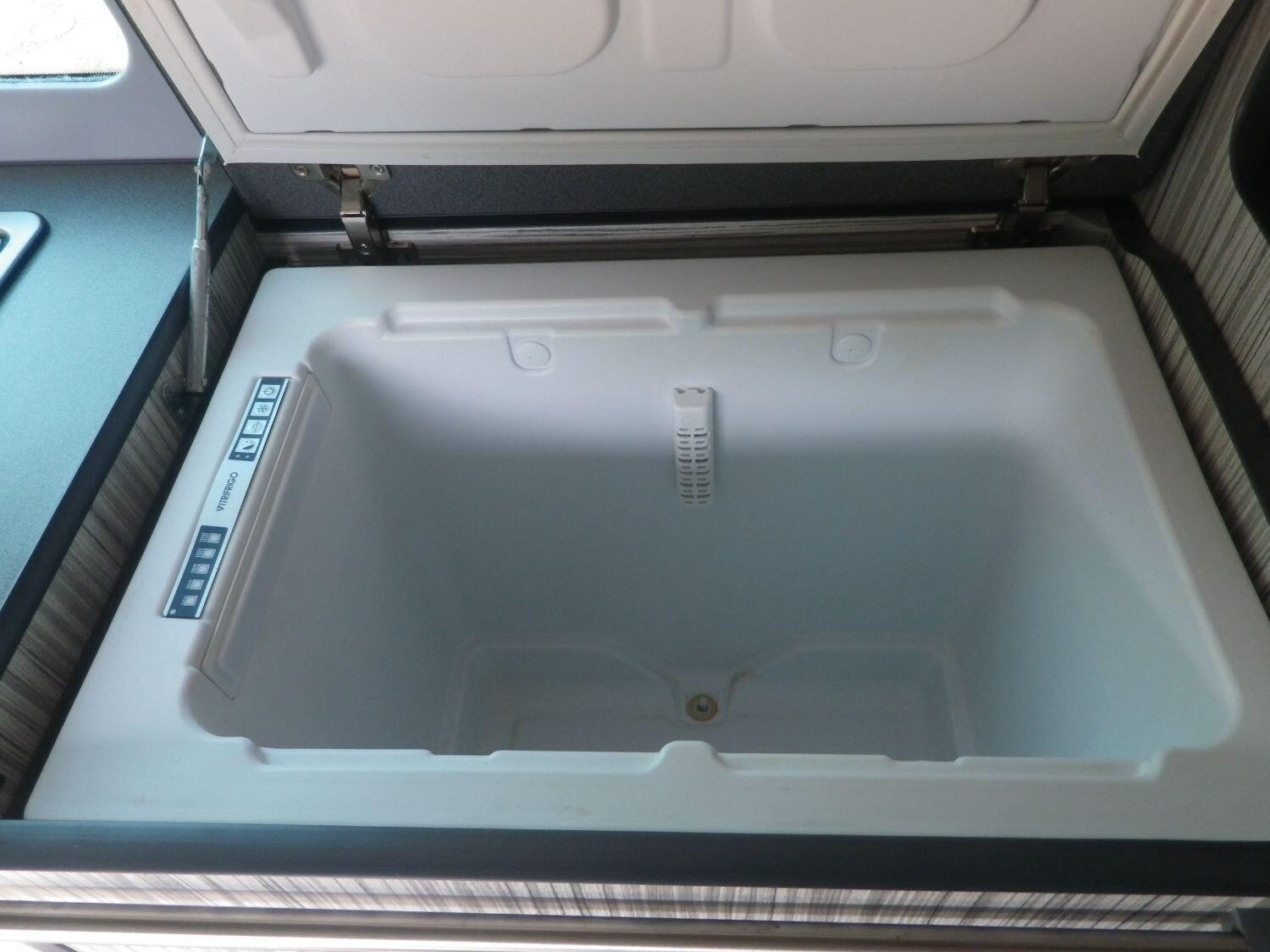 Used Volkswagen Transporter 2015 for sale - 77749969: Photo 30