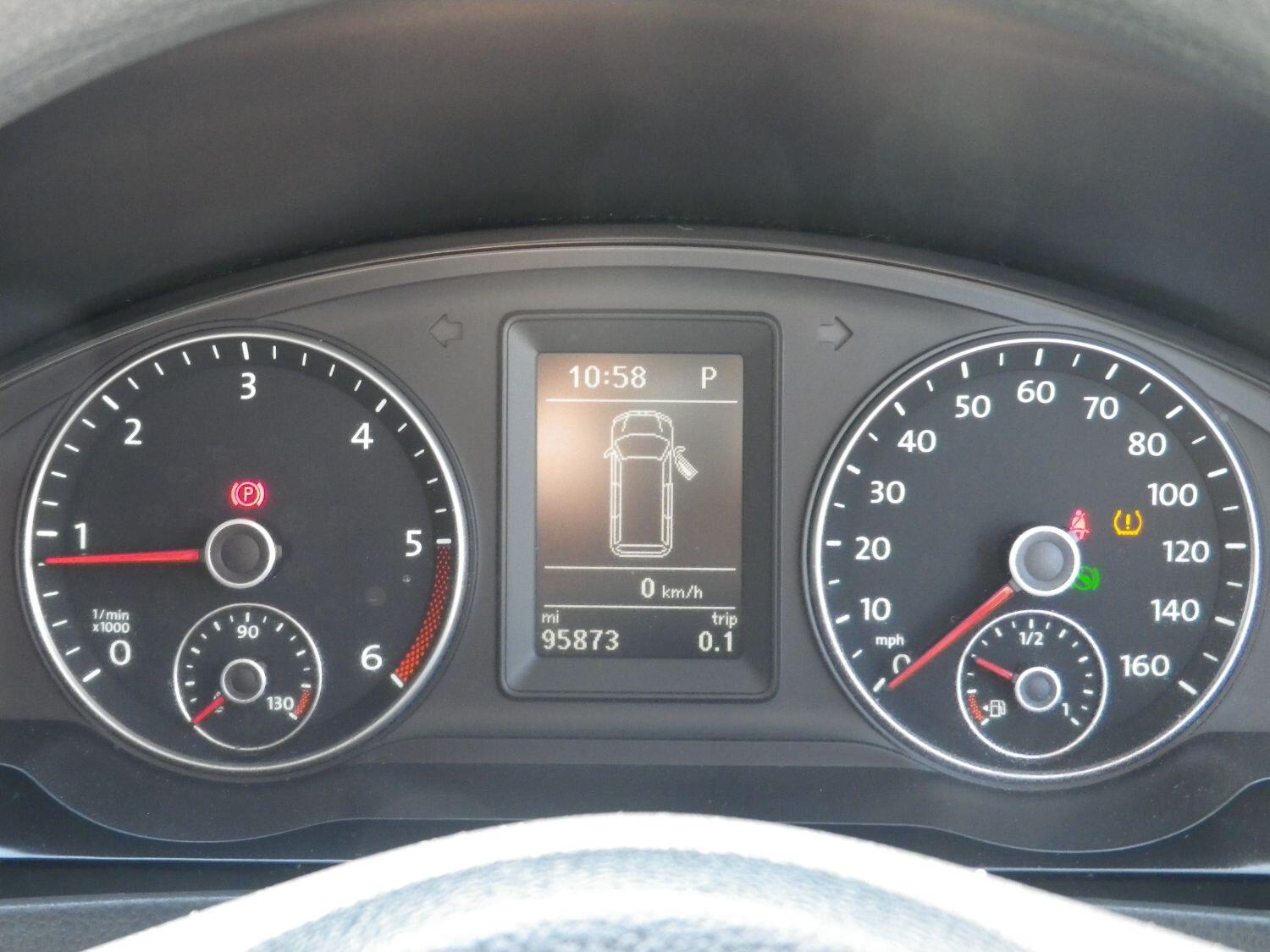 Used Volkswagen Transporter 2015 for sale - 76794706: Photo 15