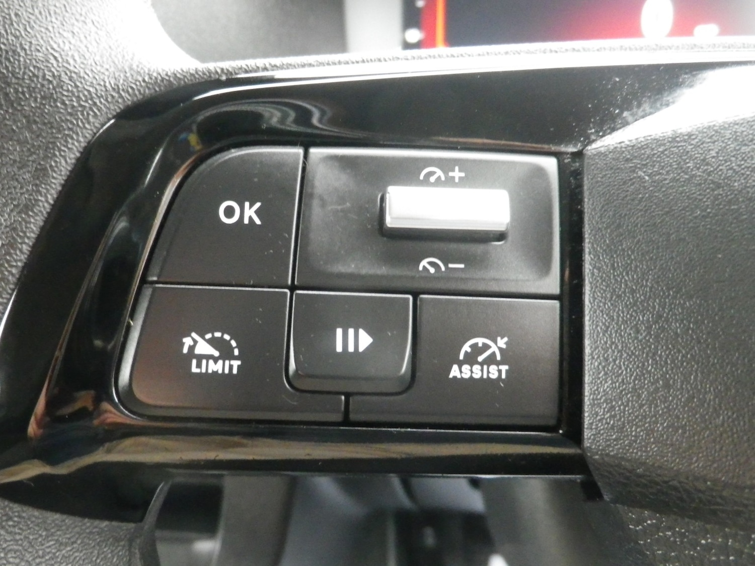 Used Vauxhall Vivaro 2024 for sale - 77881143: Photo 12