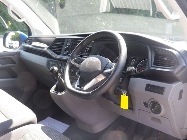 Used Volkswagen Transporter 2024 for sale - 76252990: Photo 12