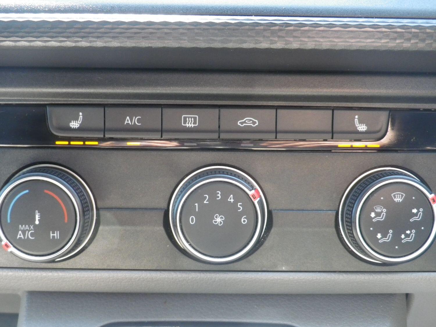 Used Volkswagen Transporter 2024 for sale - 76252990: Photo 17