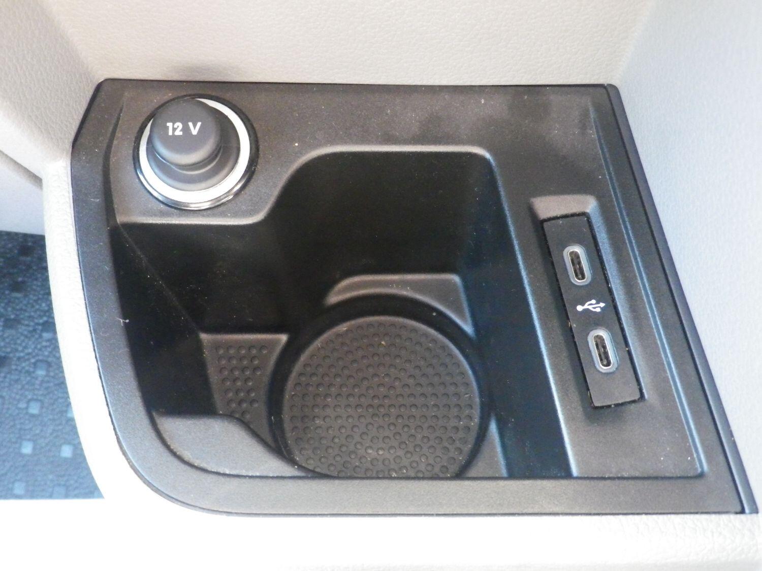 Used Volkswagen Transporter 2024 for sale - 76252990: Photo 19