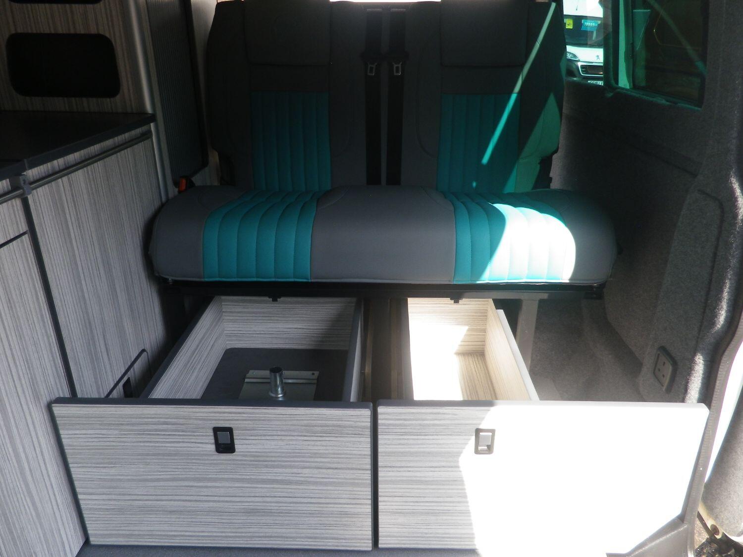 Used Volkswagen Transporter 2015 for sale - 77089880: Photo 25