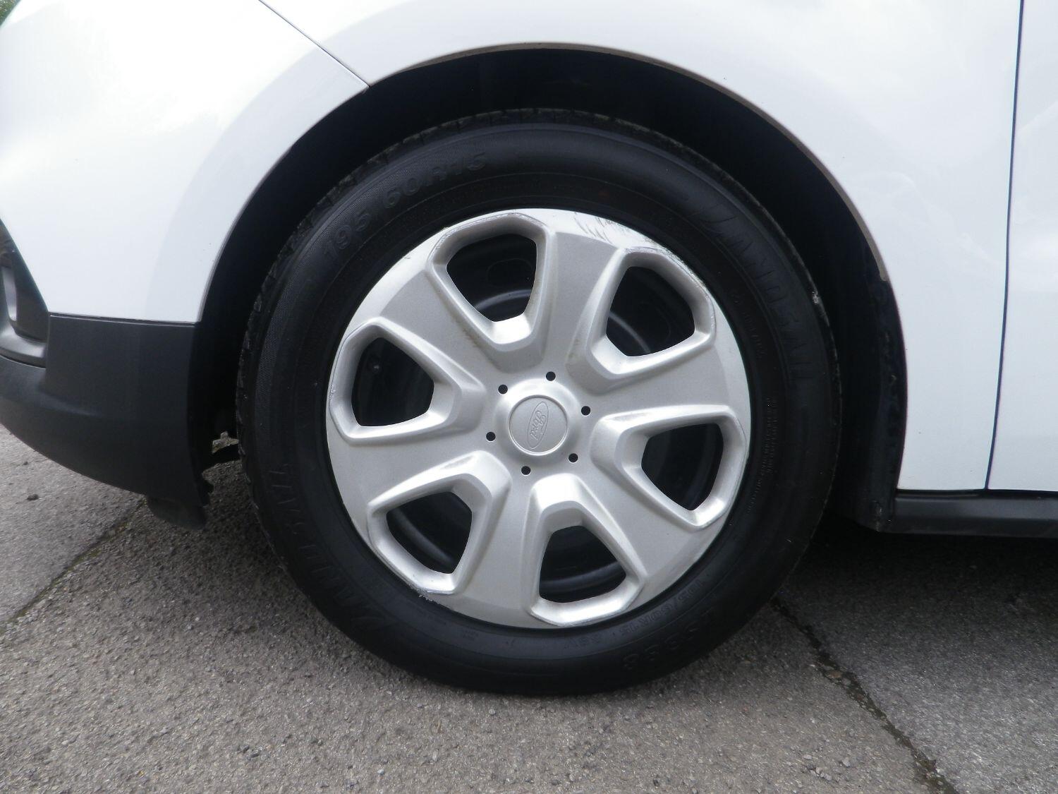 Used Ford Transit Courier 2020 for sale - 77089902: Photo 15