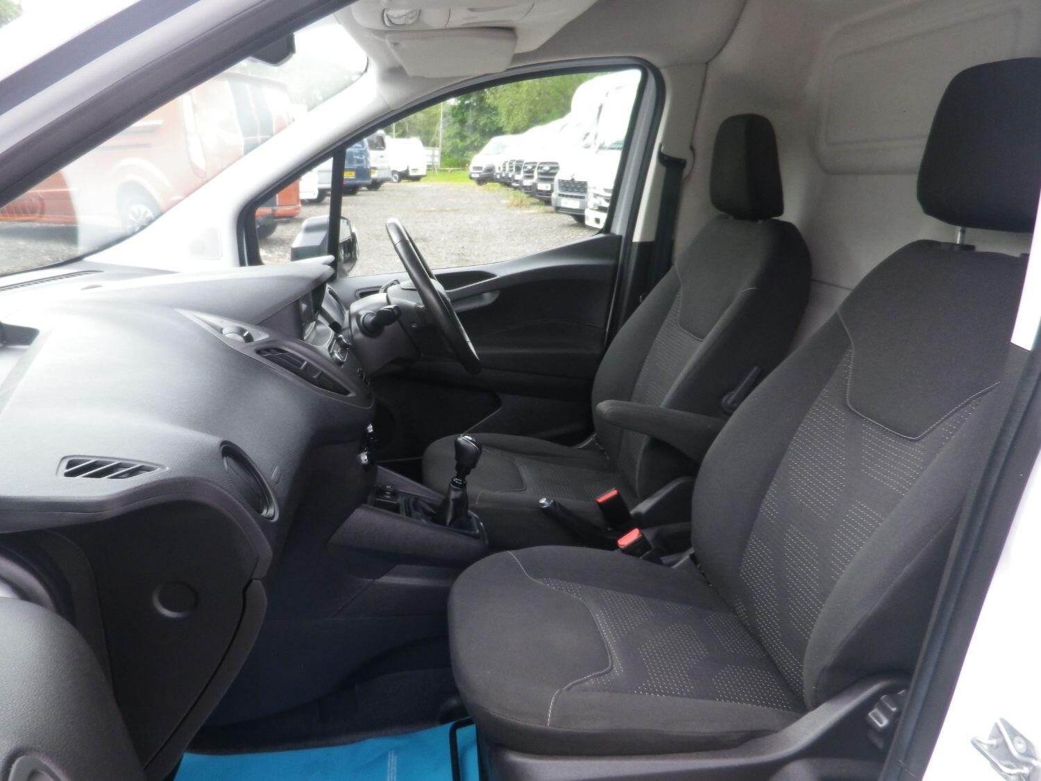 Used Ford Transit Courier 2020 for sale - 77089902: Photo 8
