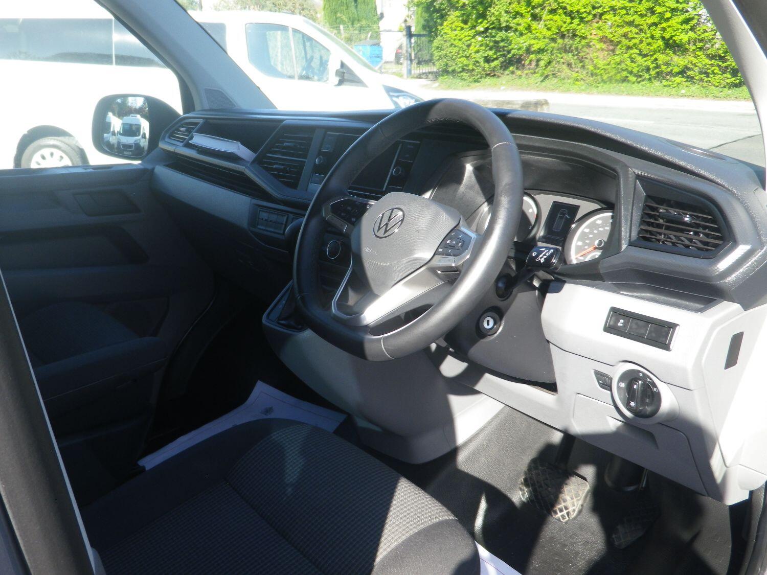 Used Volkswagen Transporter 2025 for sale - 77750035: Photo 12