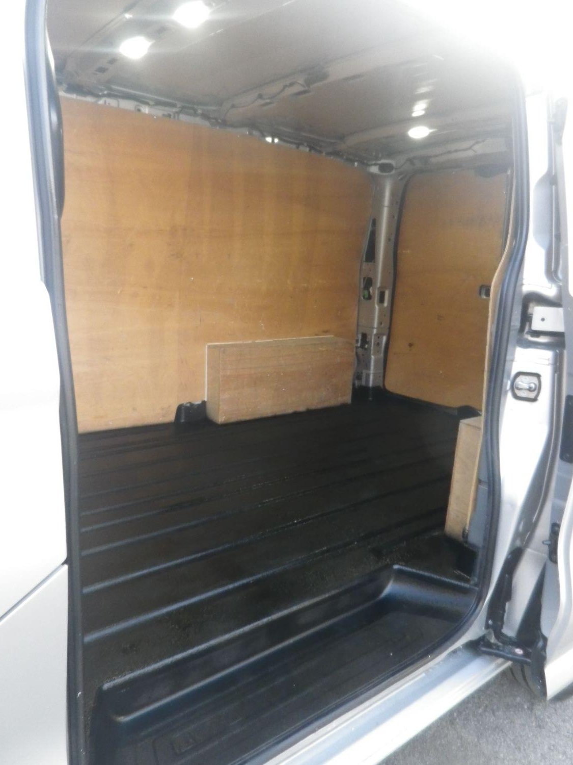 Used Ford Transit Custom 2024 for sale - 77089908: Photo 24