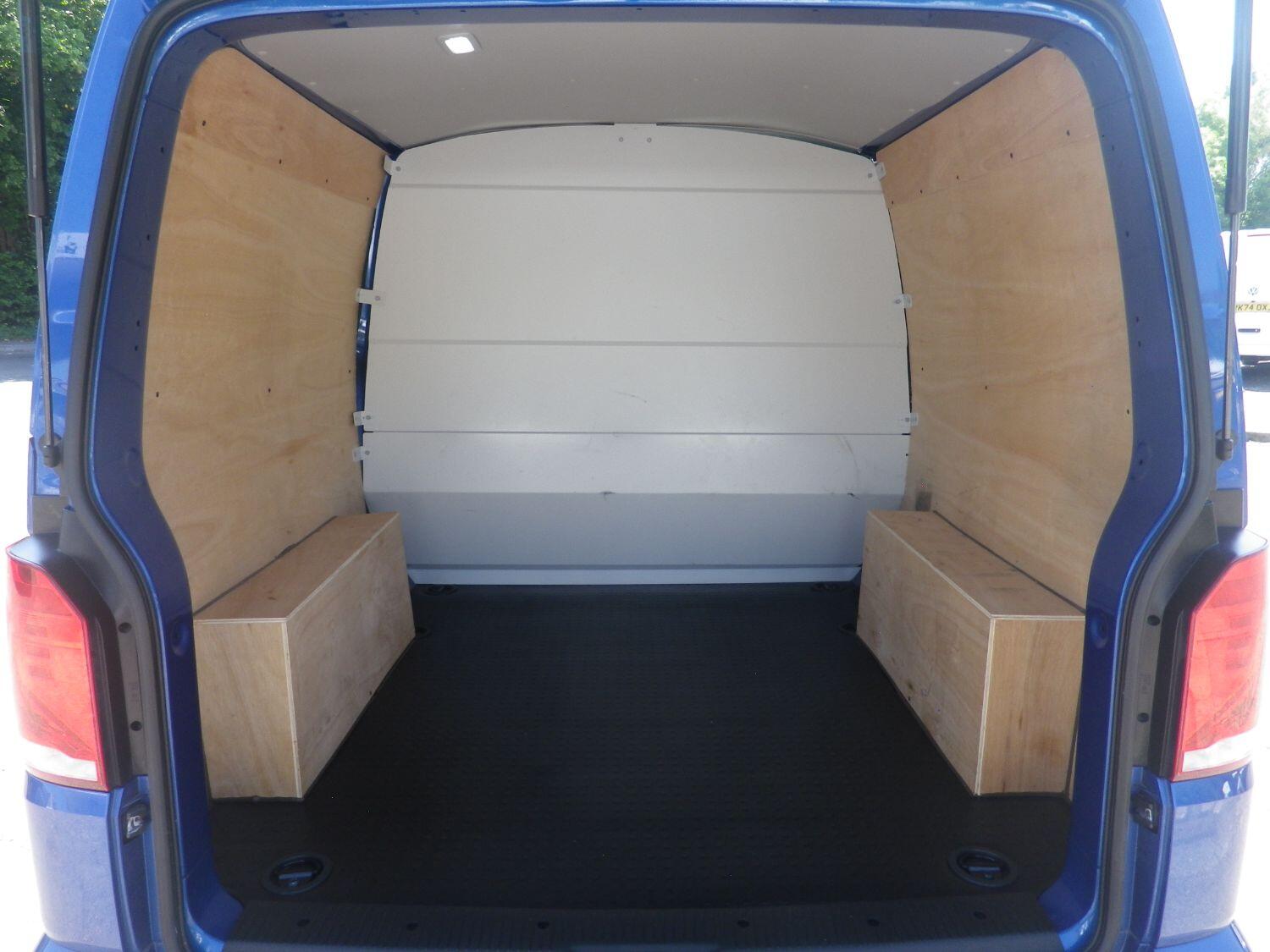 Used Volkswagen Transporter 2024 for sale - 77089921: Photo 26