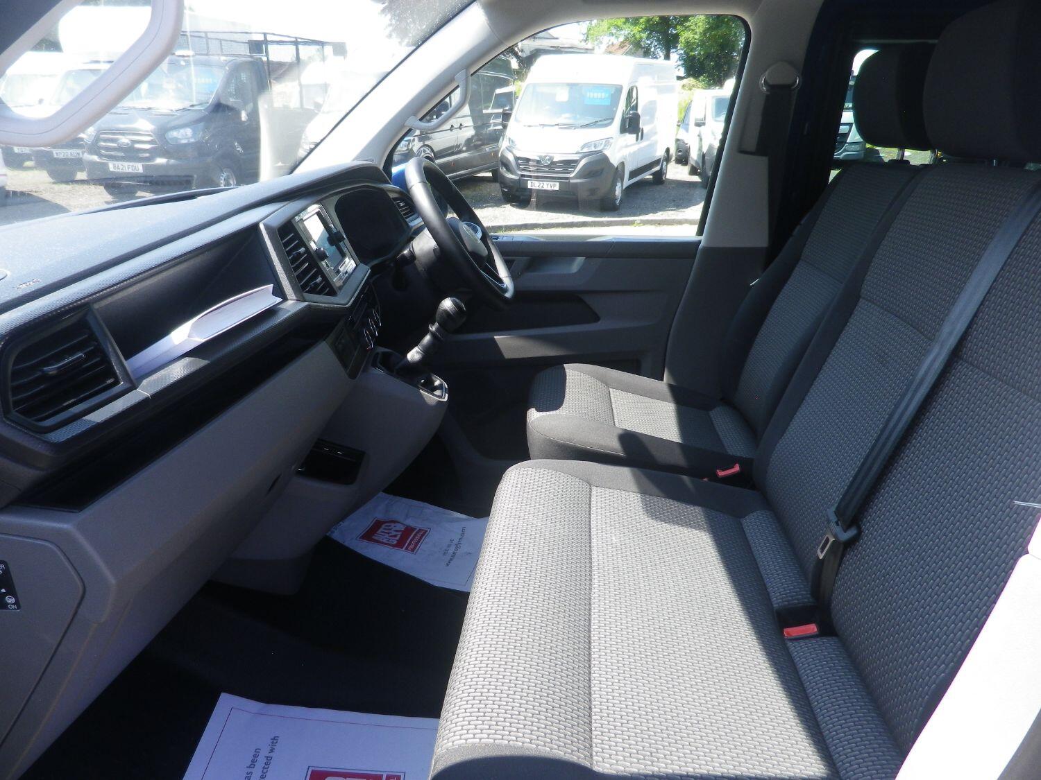 Used Volkswagen Transporter 2024 for sale - 77089921: Photo 9