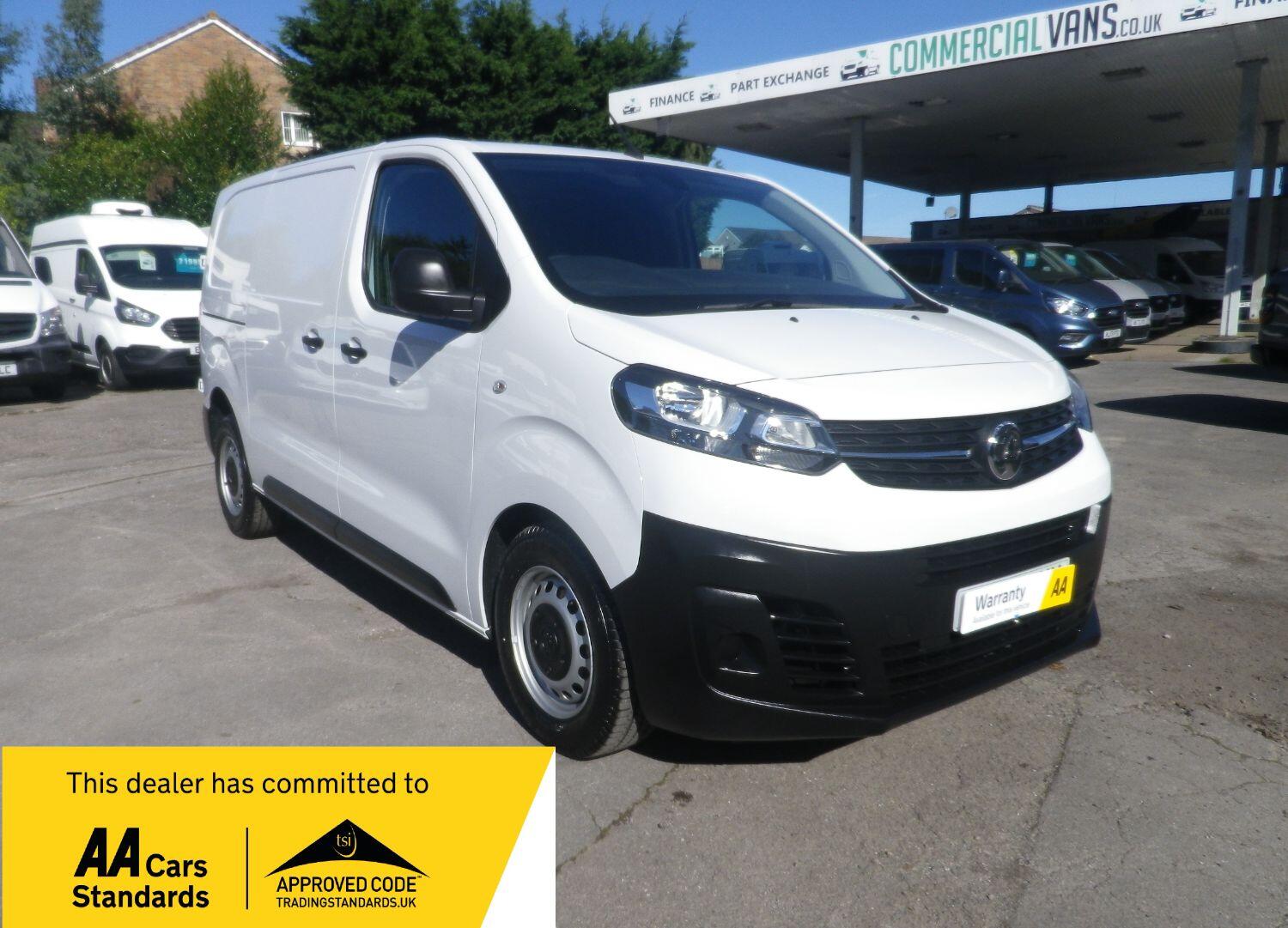 Used Vauxhall Vivaro 2023 for sale - 77750021: Photo 1